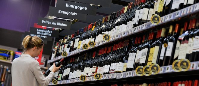 Rayon vin supermarché