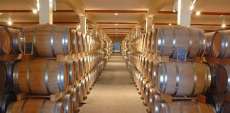 Oak barrels maturation : the impact on the wines Oak barrels